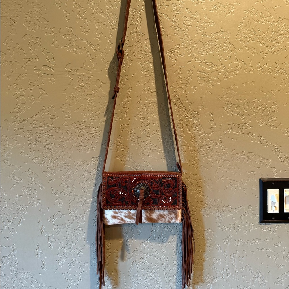 Shyanne Brown Leather Crossbody Bag with Fringe